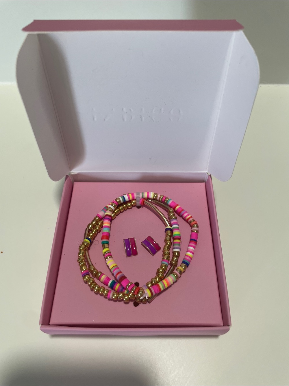 NWT Indigo Authority Pink, Gold & Purple Beaded Bracelet Set
